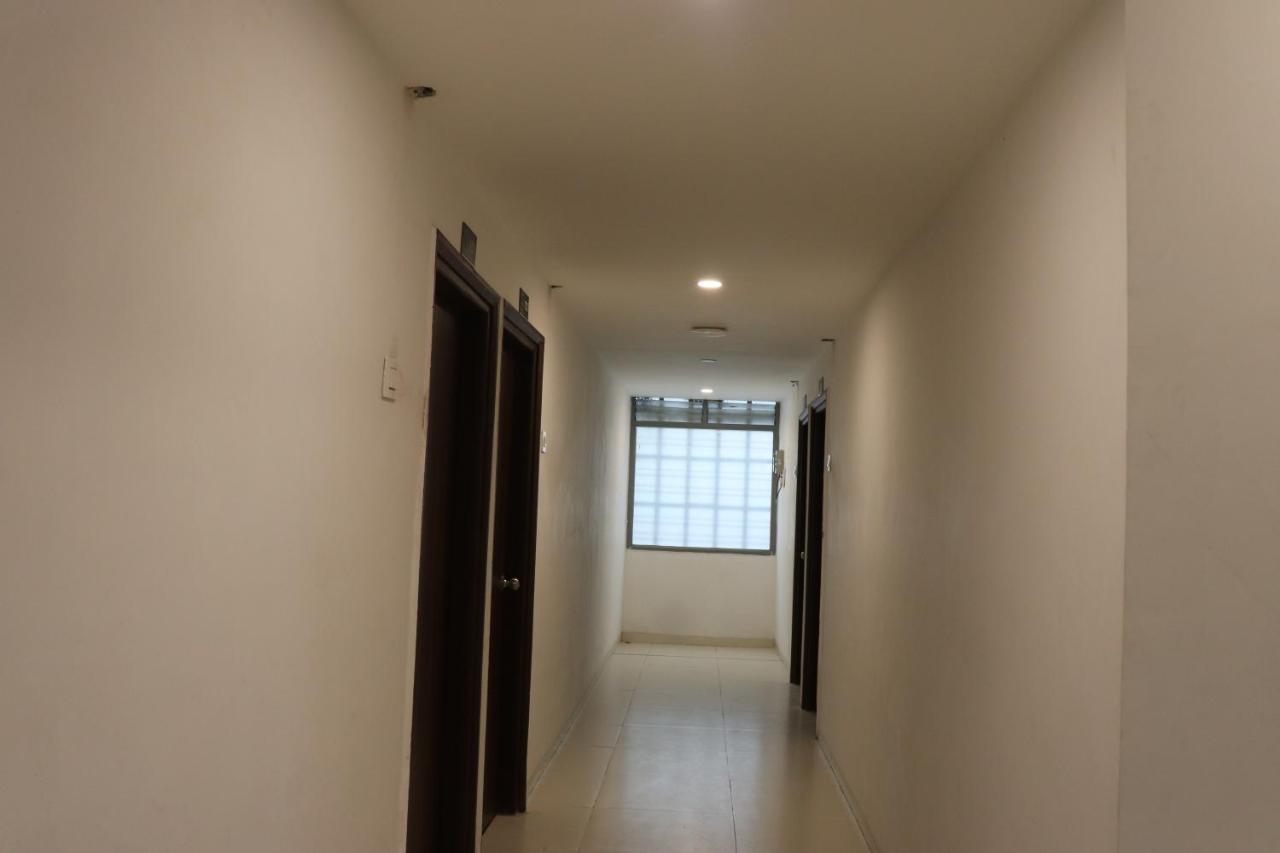 Hotel New Samrat アウランガーバード エクステリア 写真